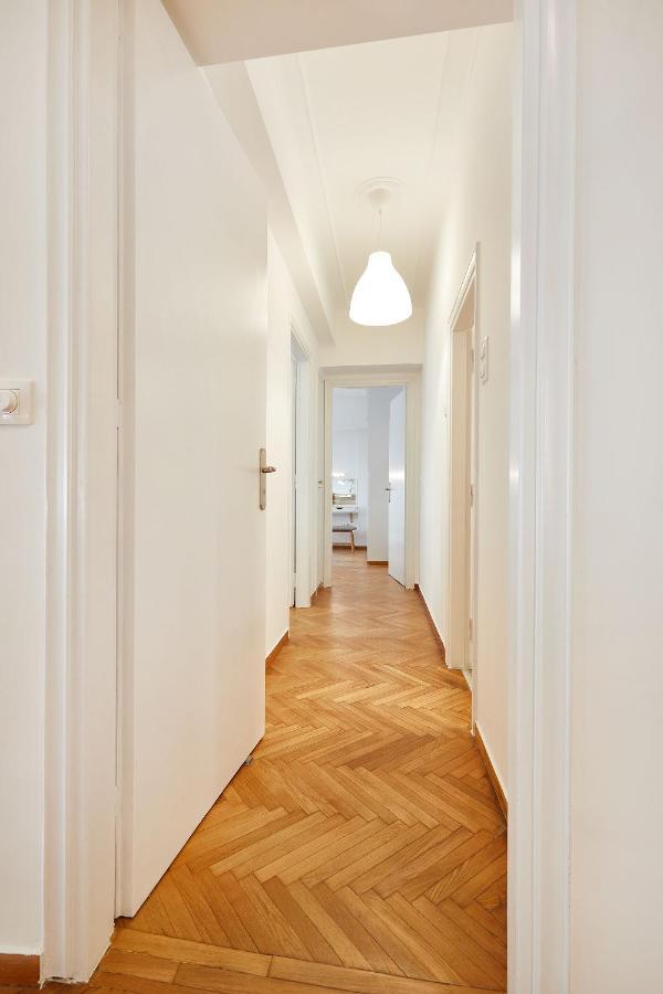 Chloe Boutique Nikis Appartement