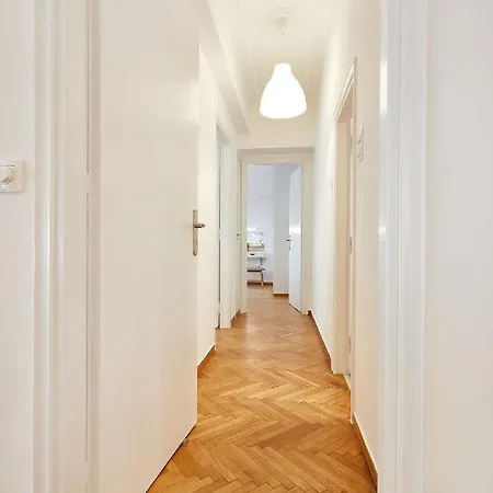Chloe Boutique Apartments Nikis Athens Exterior photo