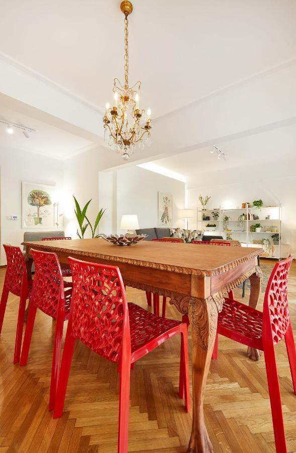 Chloe Boutique Nikis Apartment Athens